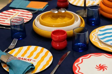 Table dressée Dolce, coloris multicolore villes
